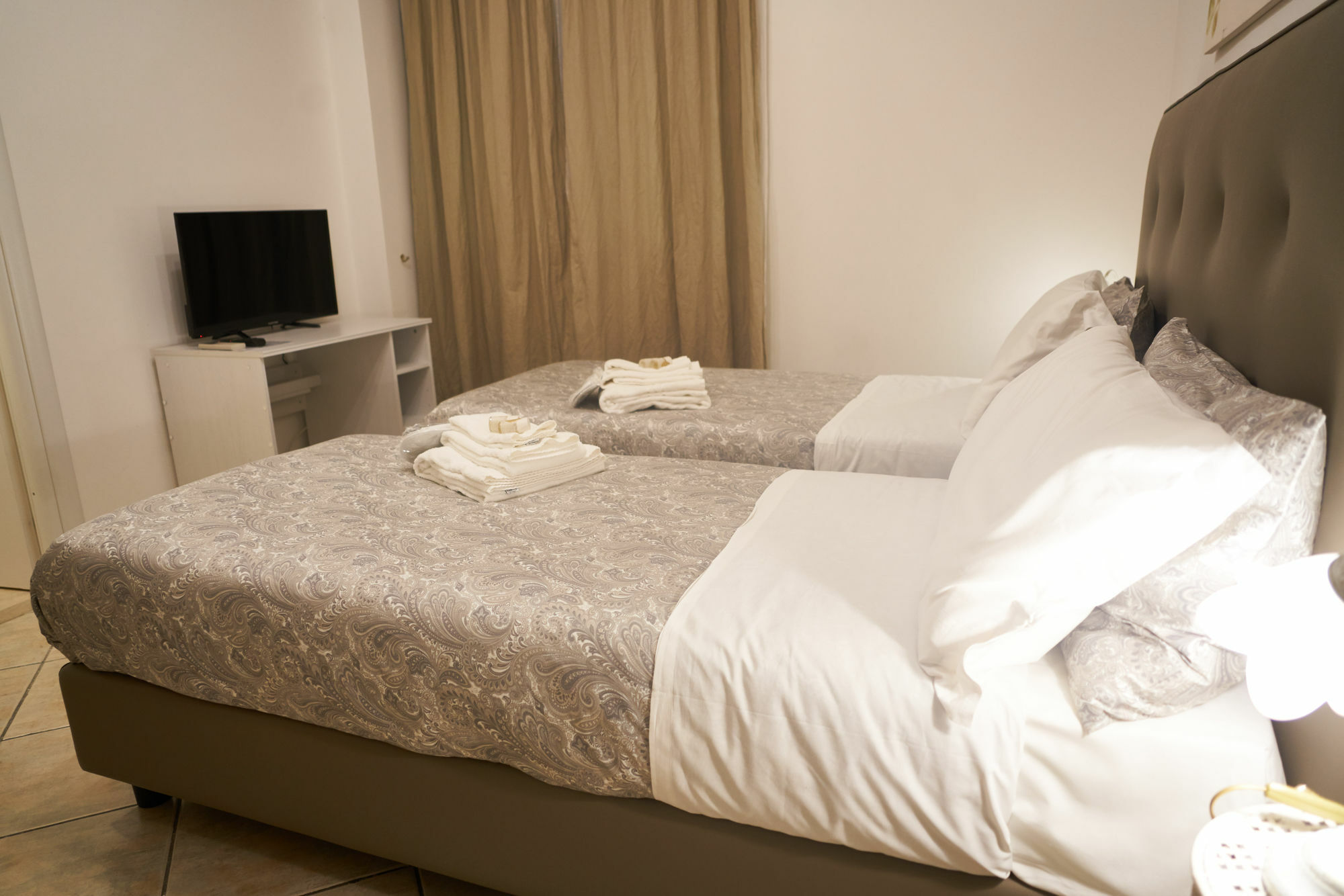 Roman Dreams Luaran gambar